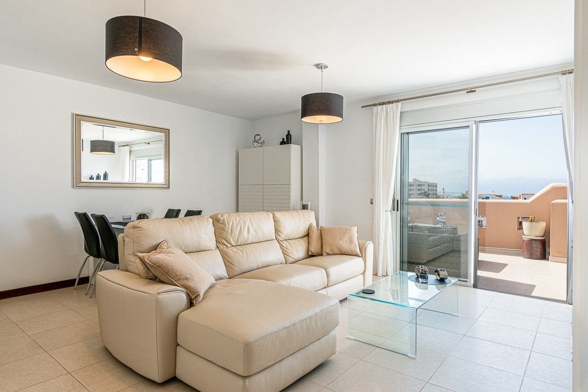 2 sypialnia Penthouse na sprzedaż w Costa Adeje z basenem - 550 000 € (Ref: 9964682)