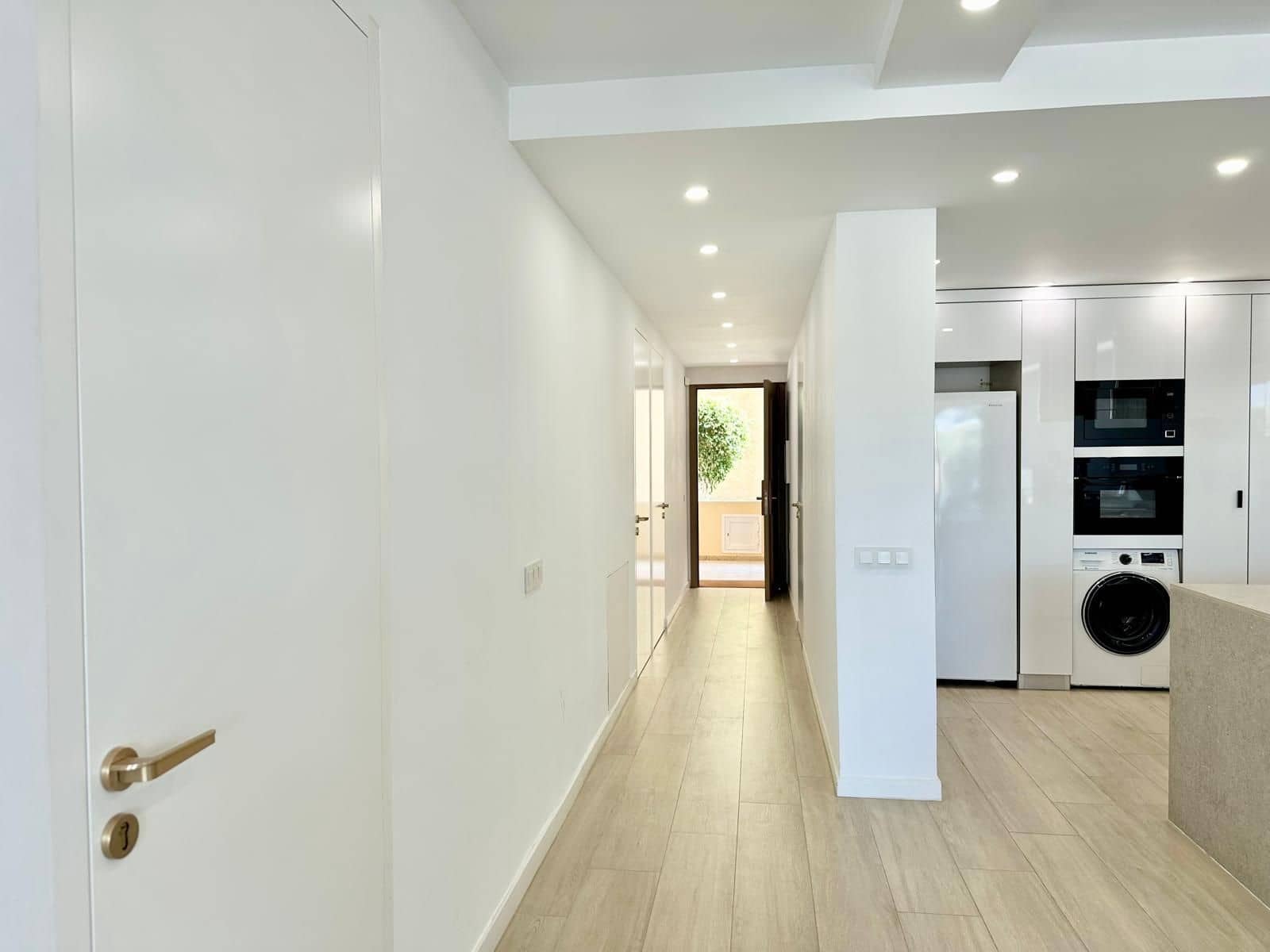 3 sypialnia Bungalow na sprzedaż w Costa Adeje z basenem garażem - 580 000 € (Ref: 9964683)