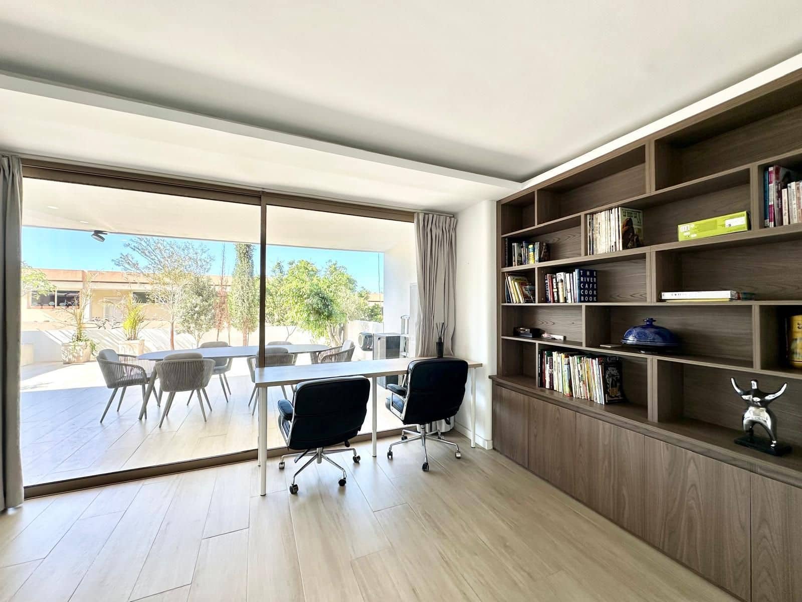 3 sypialnia Bungalow na sprzedaż w Costa Adeje z basenem garażem - 580 000 € (Ref: 9964683)