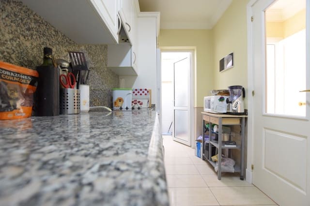 3 soveværelse Semi-Rækkehus til salg i Chayofa, Arona med garage - € 449.000 (Ref: 9966108)