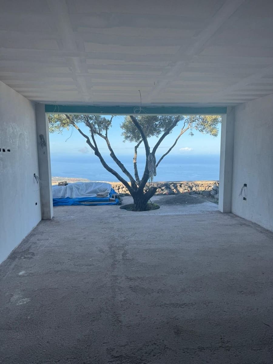 Chalet de 3 habitaciones en Chiguergue en venta - 649.000 € (Ref: 9969184)