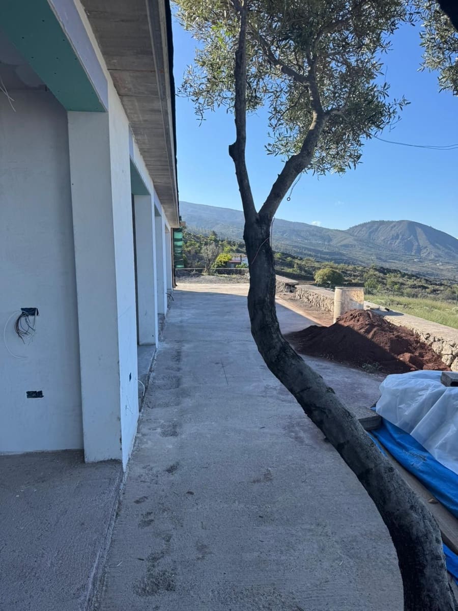 Chalet de 3 habitaciones en Chiguergue en venta - 649.000 € (Ref: 9969184)