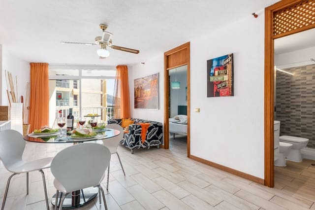 1 soveværelse Lejlighed til salg i Playa de las Américas, Adeje med swimmingpool garage - € 269.000 (Ref: 9978133)