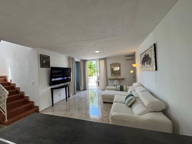 4 soverom Villa til salgs i Playa de las Américas, Adeje med garasje - € 1 312 500 (Ref: 9981795)