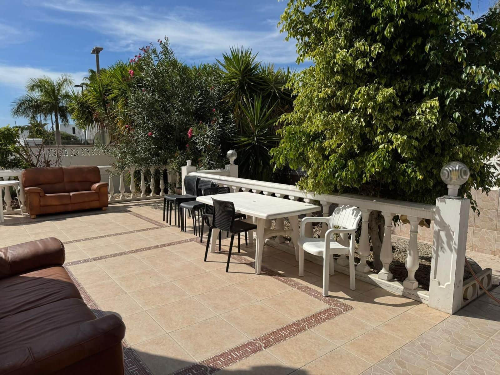4 soverom Villa til salgs i Costa Adeje med garasje - € 1 312 500 (Ref: 9981795)