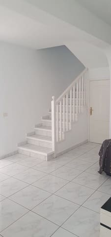 2 soveværelse Villa til salg i Torviscas Centro y Alto, Adeje med swimmingpool garage - € 550.000 (Ref: 9981796)