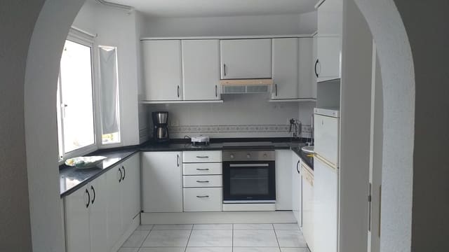2 soveværelse Villa til salg i Torviscas Centro y Alto, Adeje med swimmingpool garage - € 550.000 (Ref: 9981796)