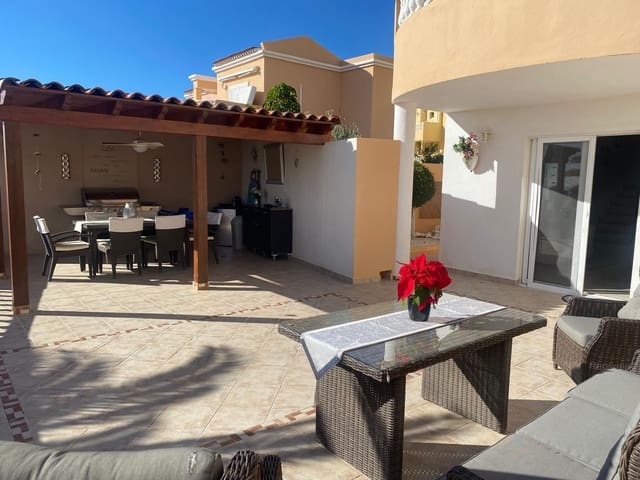 2 soveværelse Villa til salg i Costa Adeje, Adeje med swimmingpool garage - € 450.000 (Ref: 9998064)
