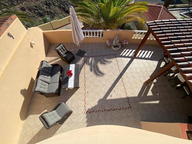 2 soveværelse Villa til salg i Costa Adeje, Adeje med swimmingpool garage - € 450.000 (Ref: 9998064)