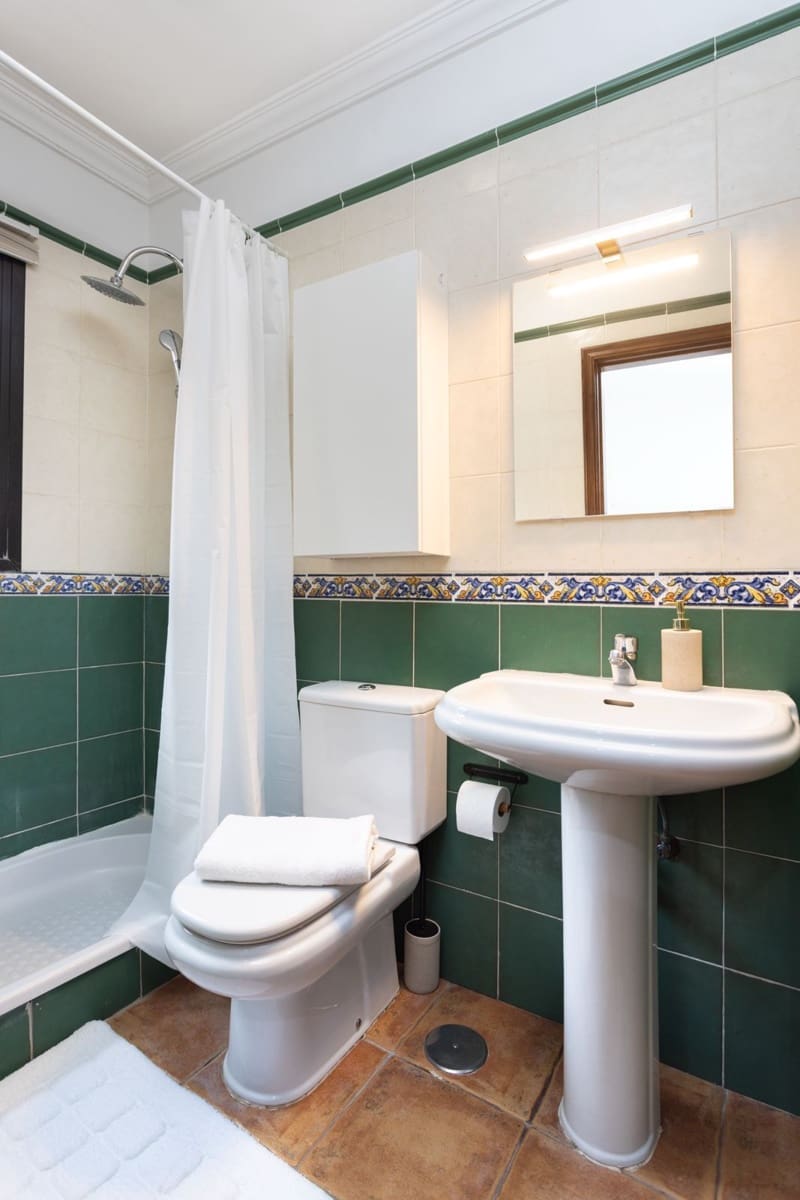 4 soverom Villa til salgs i Santa Cruz de Tenerife med garasje - € 590 000 (Ref: 9998065)