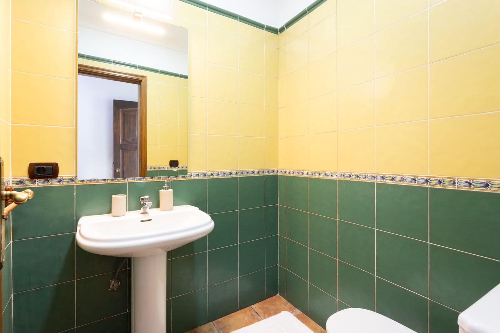 4 soverom Villa til salgs i Santa Cruz de Tenerife med garasje - € 590 000 (Ref: 9998065)