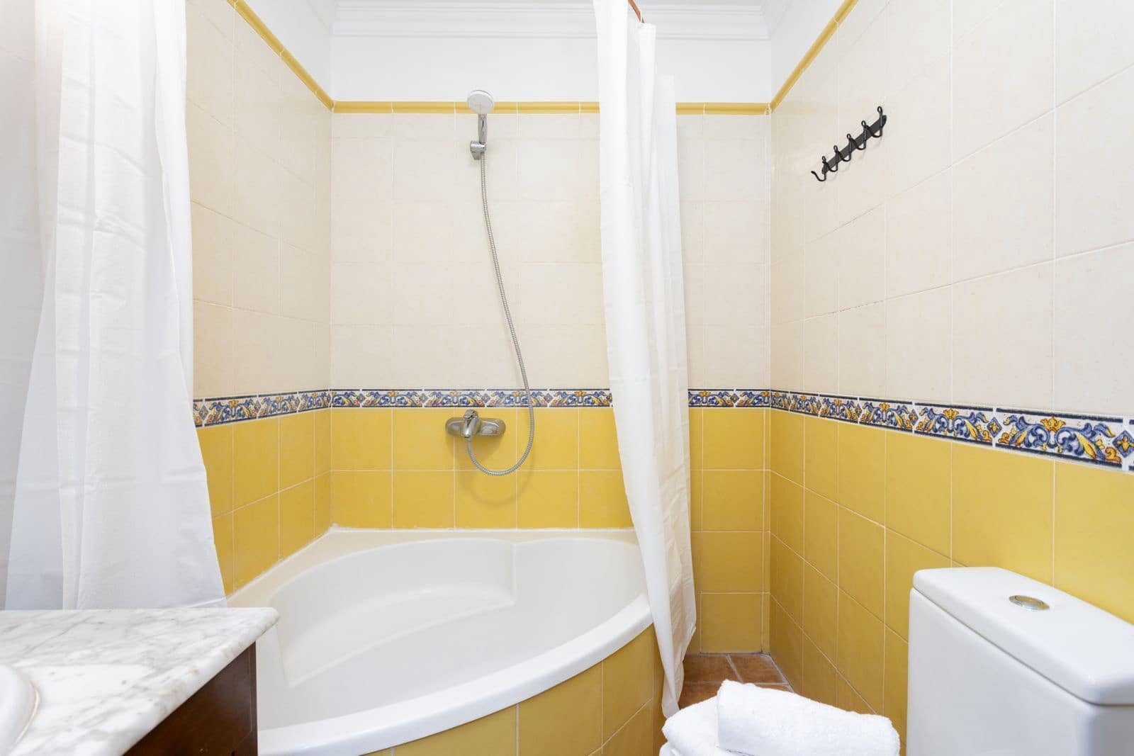 4 soverom Villa til salgs i Santa Cruz de Tenerife med garasje - € 590 000 (Ref: 9998065)