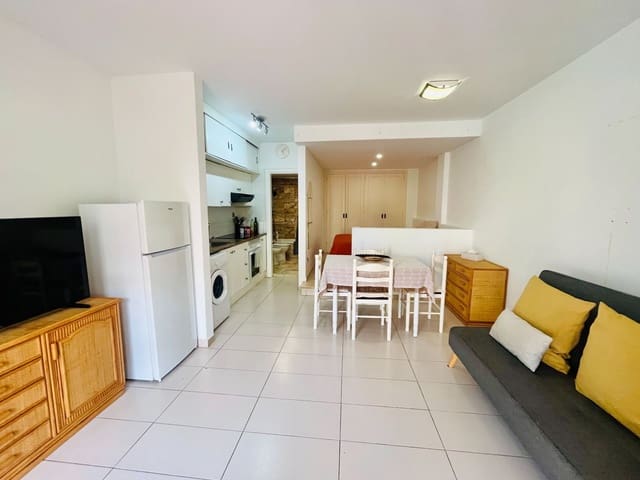 1 soverom Leilighet til salgs i Playa de las Americas, Arona med svømmebasseng garasje - € 265 000 (Ref: 9999520)
