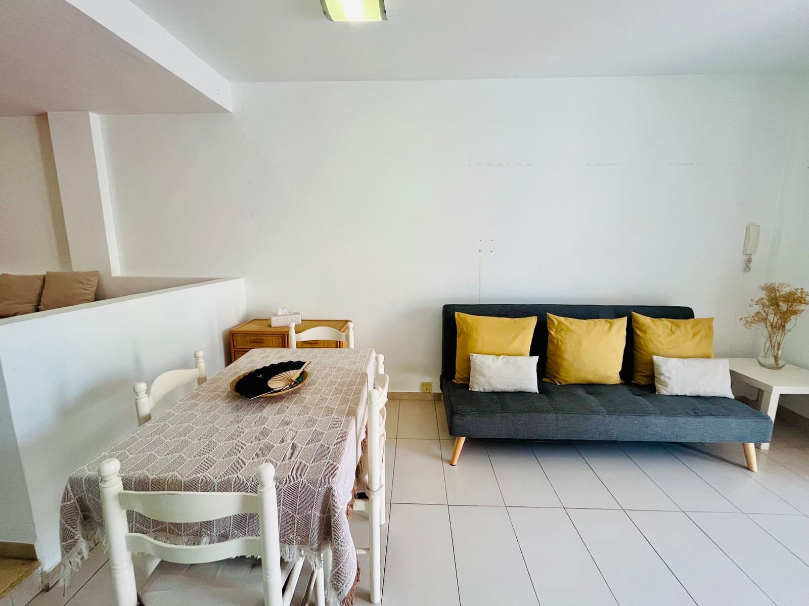 1 soverom Leilighet til salgs i Playa de las Americas med svømmebasseng garasje - € 265 000 (Ref: 9999520)