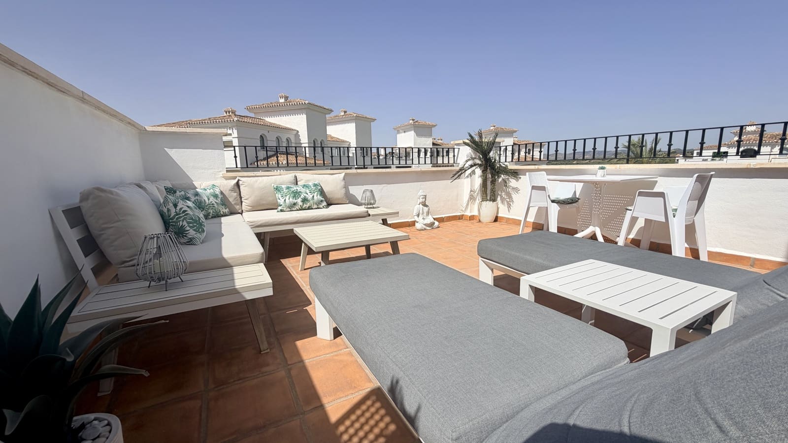 Apartamento de 2 habitaciones en Sucina en venta con piscina garaje - 214.950 € (Ref: 9983835)