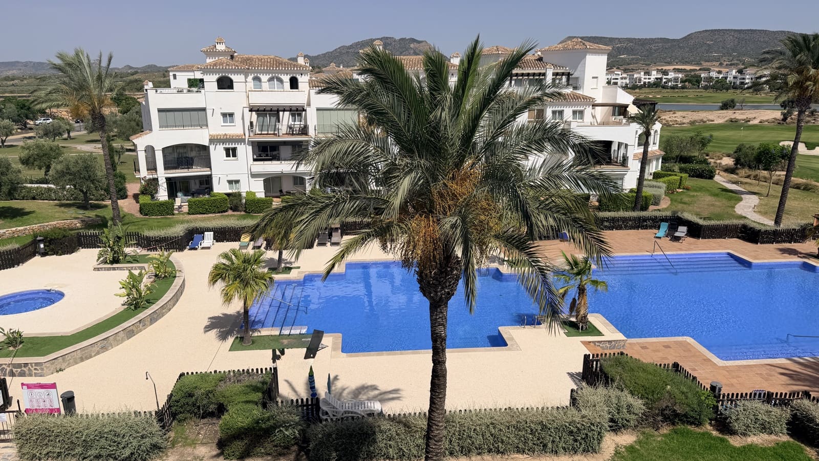Apartamento de 2 habitaciones en Sucina en venta con piscina garaje - 214.950 € (Ref: 9983835)