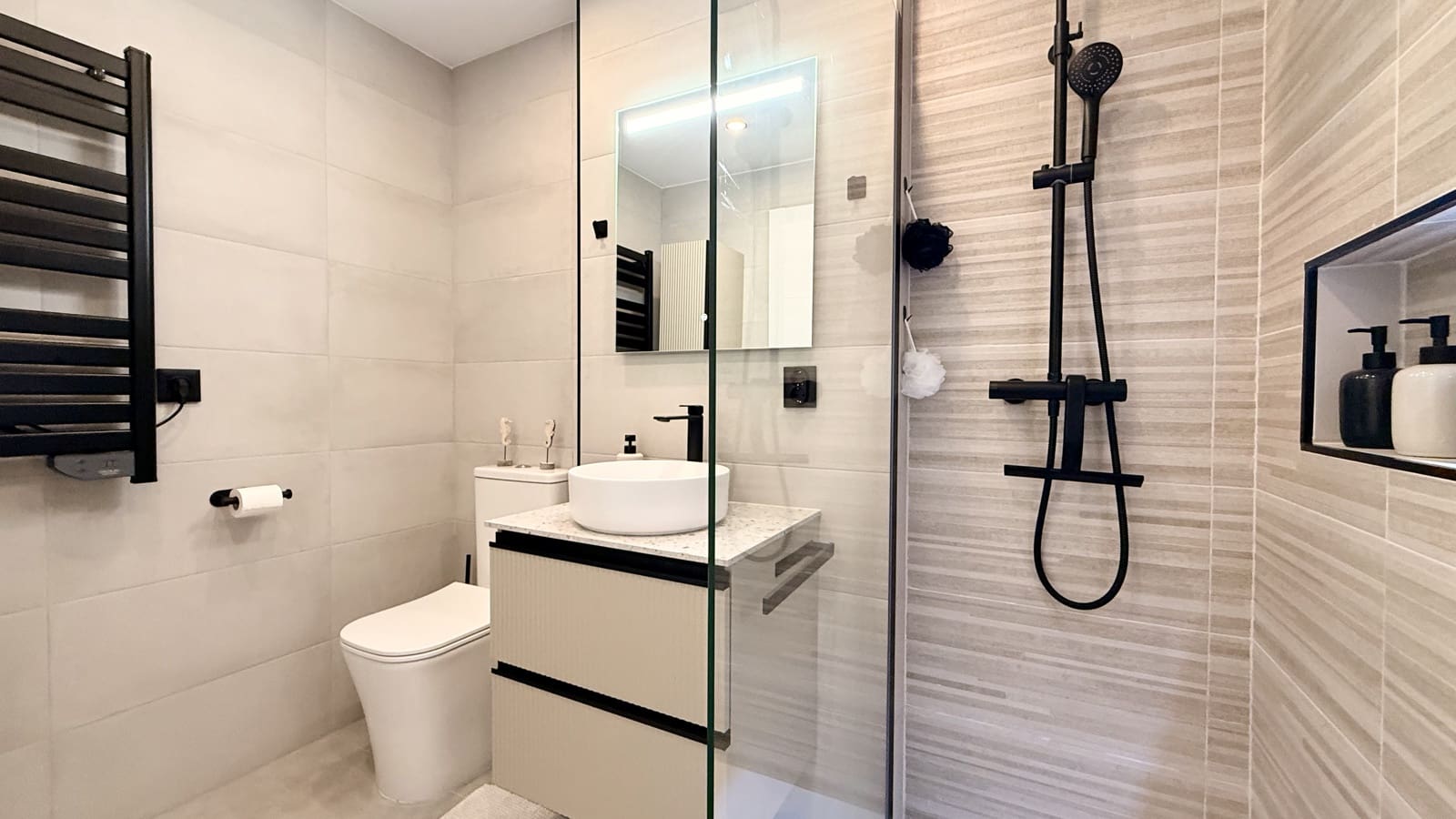 Apartamento de 2 habitaciones en Sucina en venta con piscina garaje - 159.950 € (Ref: 9983851)