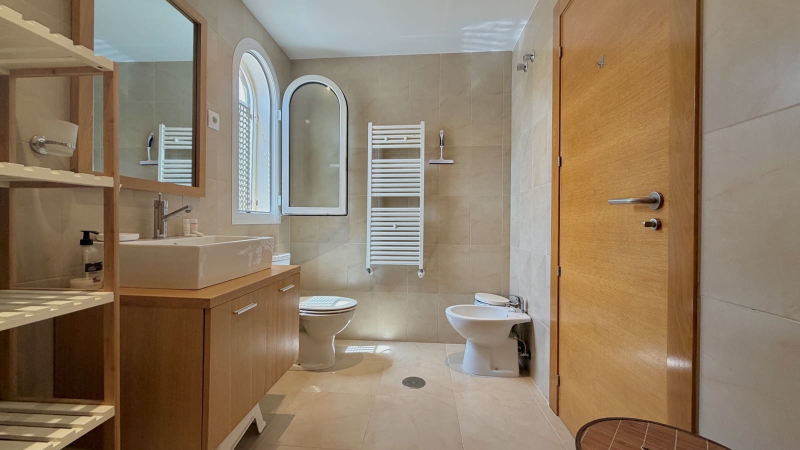 2 makuuhuone Huoneisto myytävänä paikassa Sucina mukana uima-altaan 
autotalli - 138 500 € (Ref: 9989413)