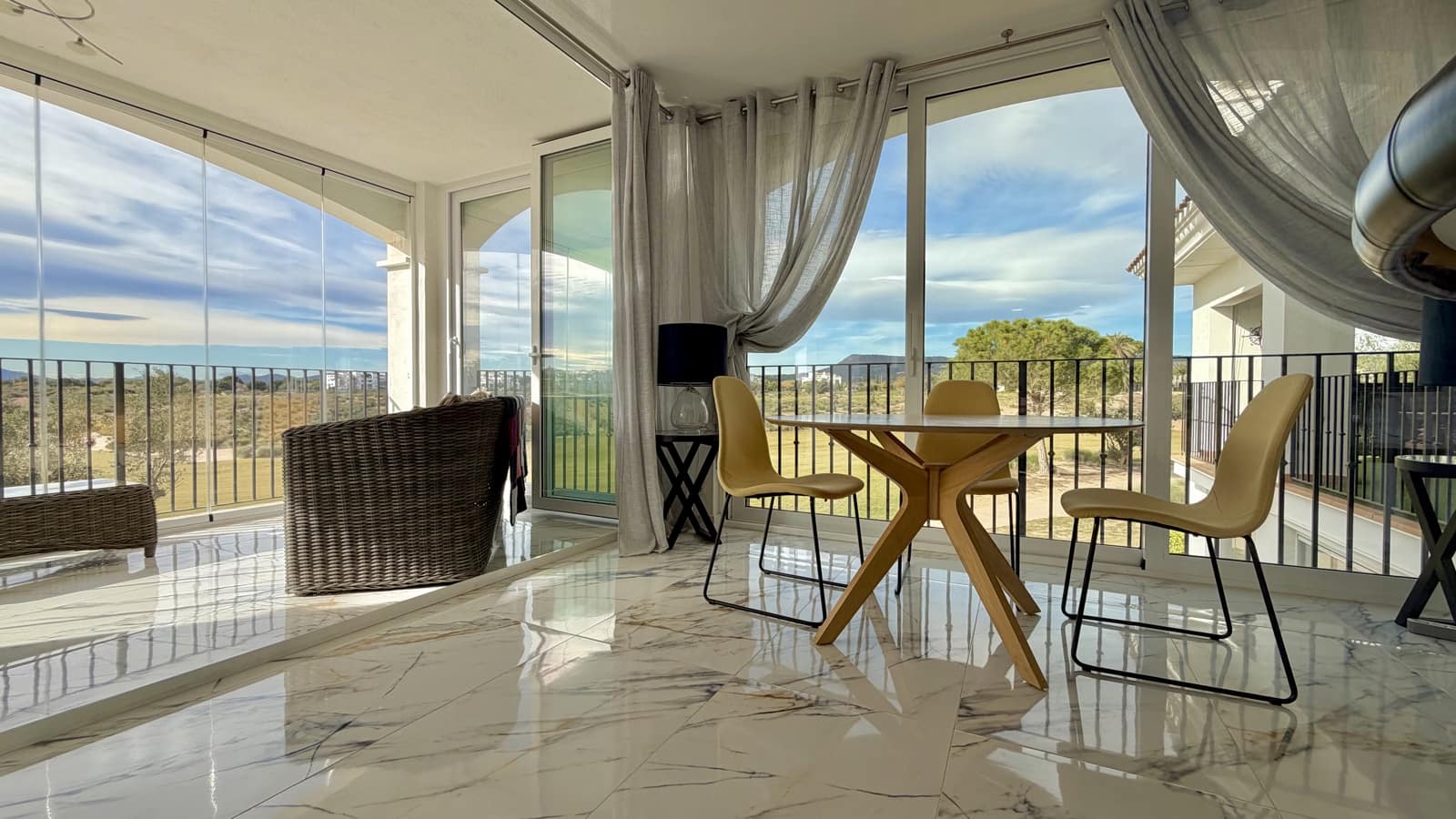 Apartamento de 2 habitaciones en Sucina en venta con piscina garaje - 229.950 € (Ref: 9989434)