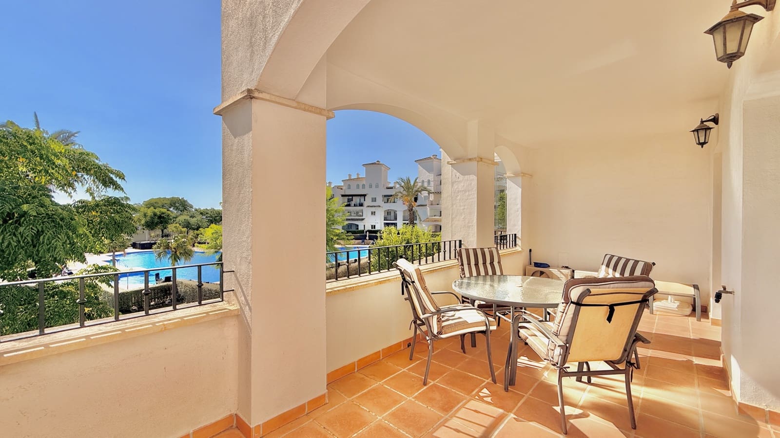 2 Zimmer Apartment zu verkaufen in Sucina mit Pool Garage - 139.950 € (Ref: 9989772)