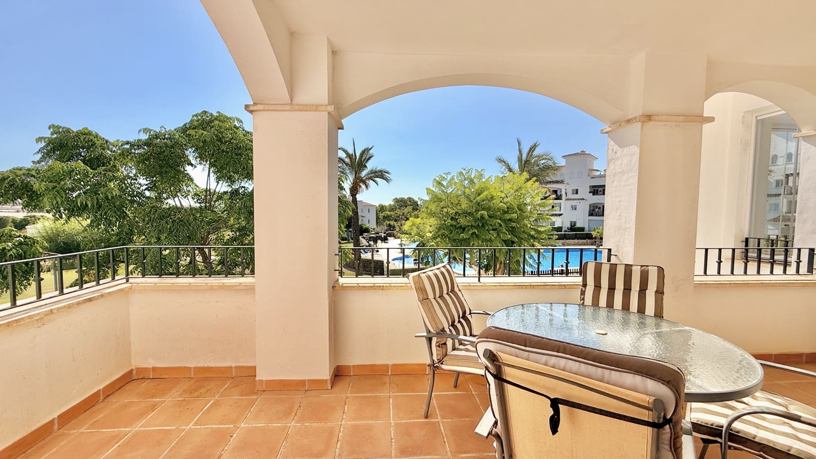 2 Zimmer Apartment zu verkaufen in Sucina mit Pool Garage - 139.950 € (Ref: 9989772)