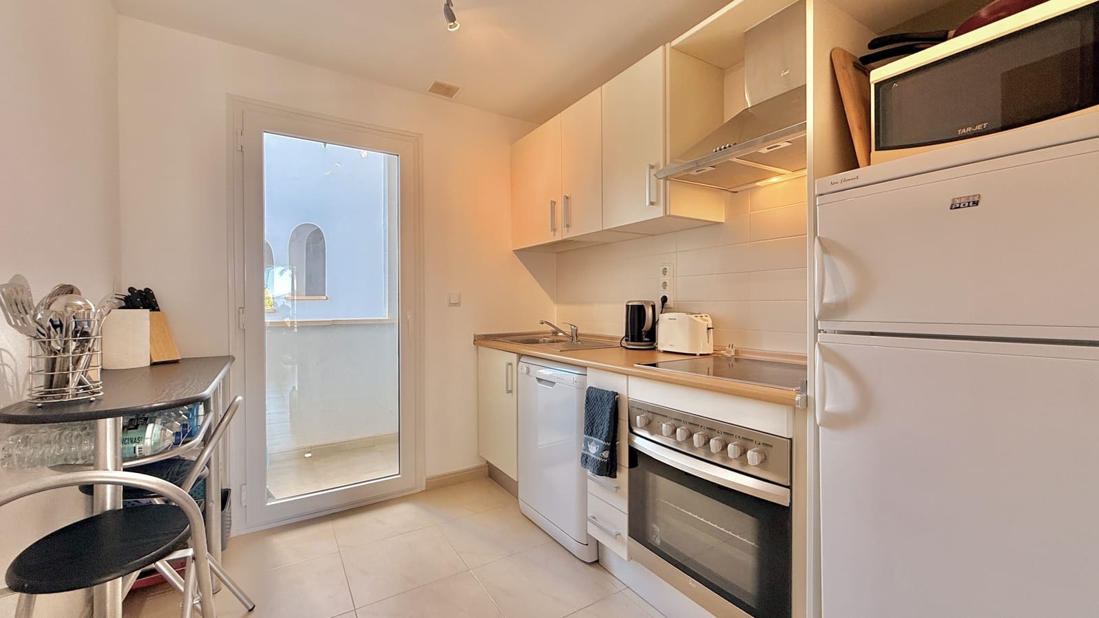 2 Zimmer Apartment zu verkaufen in Sucina mit Pool Garage - 139.950 € (Ref: 9989772)