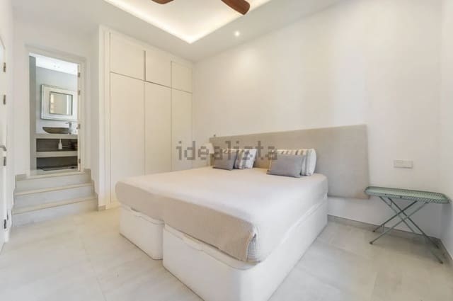 5 makuuhuone Huvila vuokrattavana paikassa Marbella mukana uima-altaan 
autotalli - 15 000 € (Ref: 10005363)