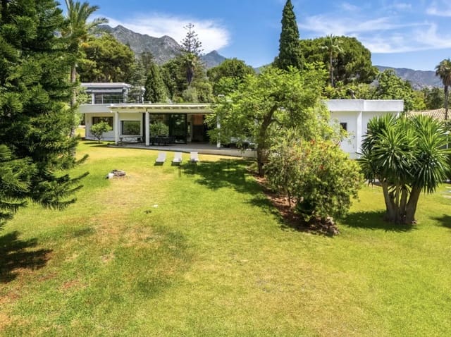 5 makuuhuone Huvila vuokrattavana paikassa Marbella mukana uima-altaan 
autotalli - 15 000 € (Ref: 10005363)