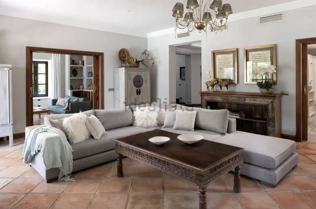 5 slaapkamer Villa te huur in Marbella met zwembad garage - € 15.000 (Ref: 10005365)