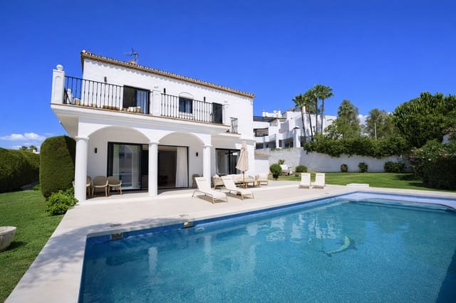 4 soveværelse Villa til leje i Marbella med swimmingpool garage - € 12.500 (Ref: 10006396)
