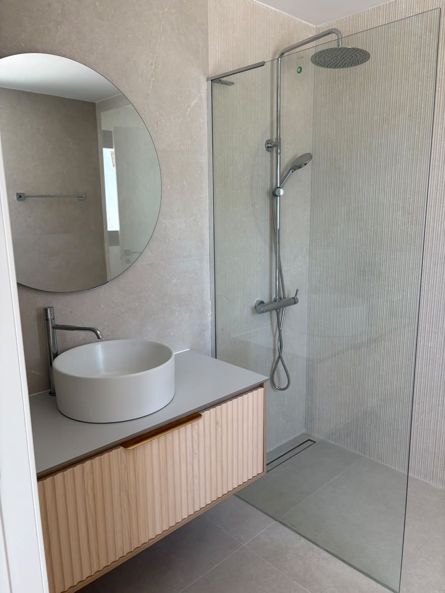 4 sypialnia Willa na kwatery wakacyjne w Marbella z basenem garażem - 10 000 € (Ref: 10006397)