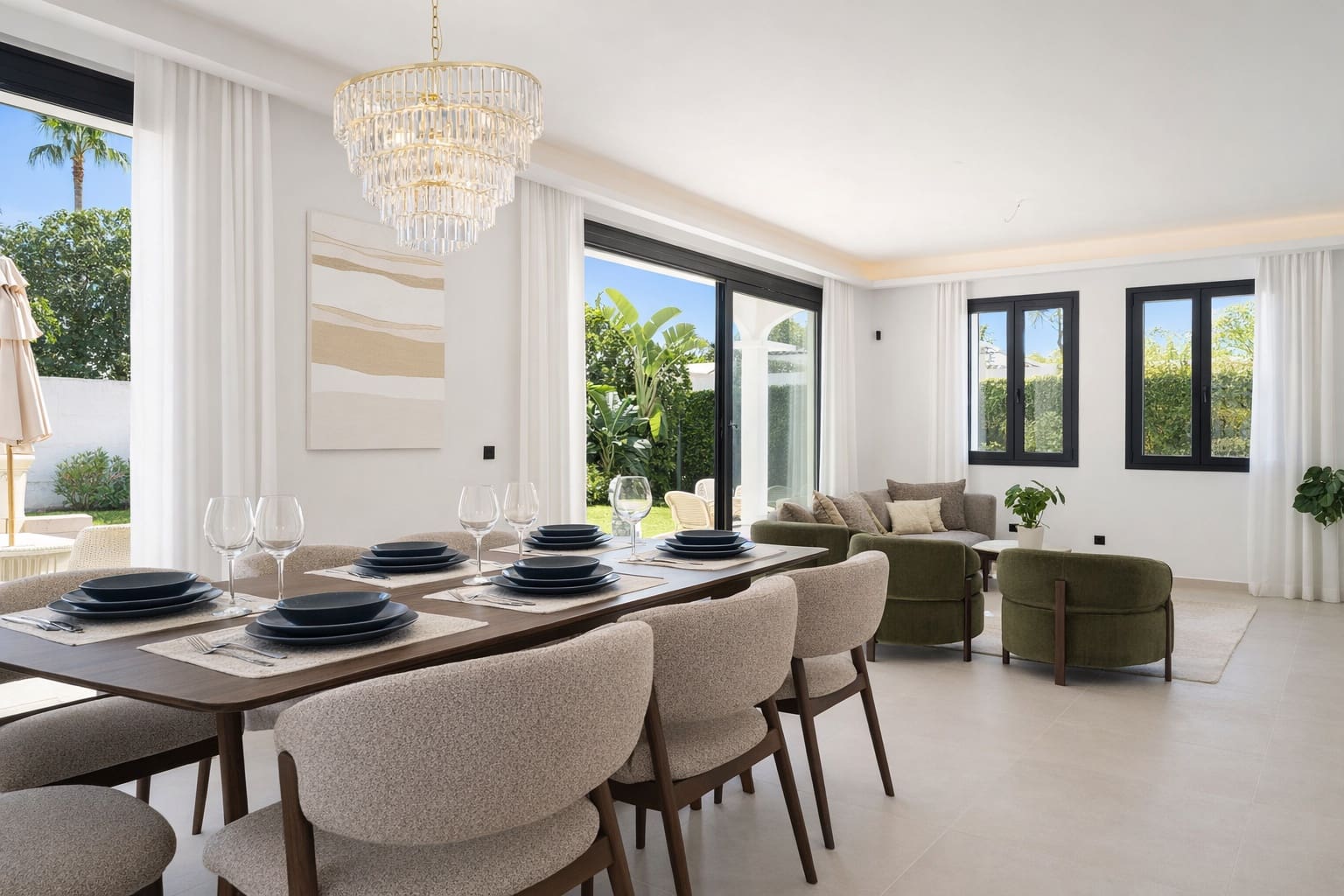 4 makuuhuone Huvila lomavuokrausta paikassa Marbella mukana uima-altaan 
autotalli - 10 000 € (Ref: 10006397)
