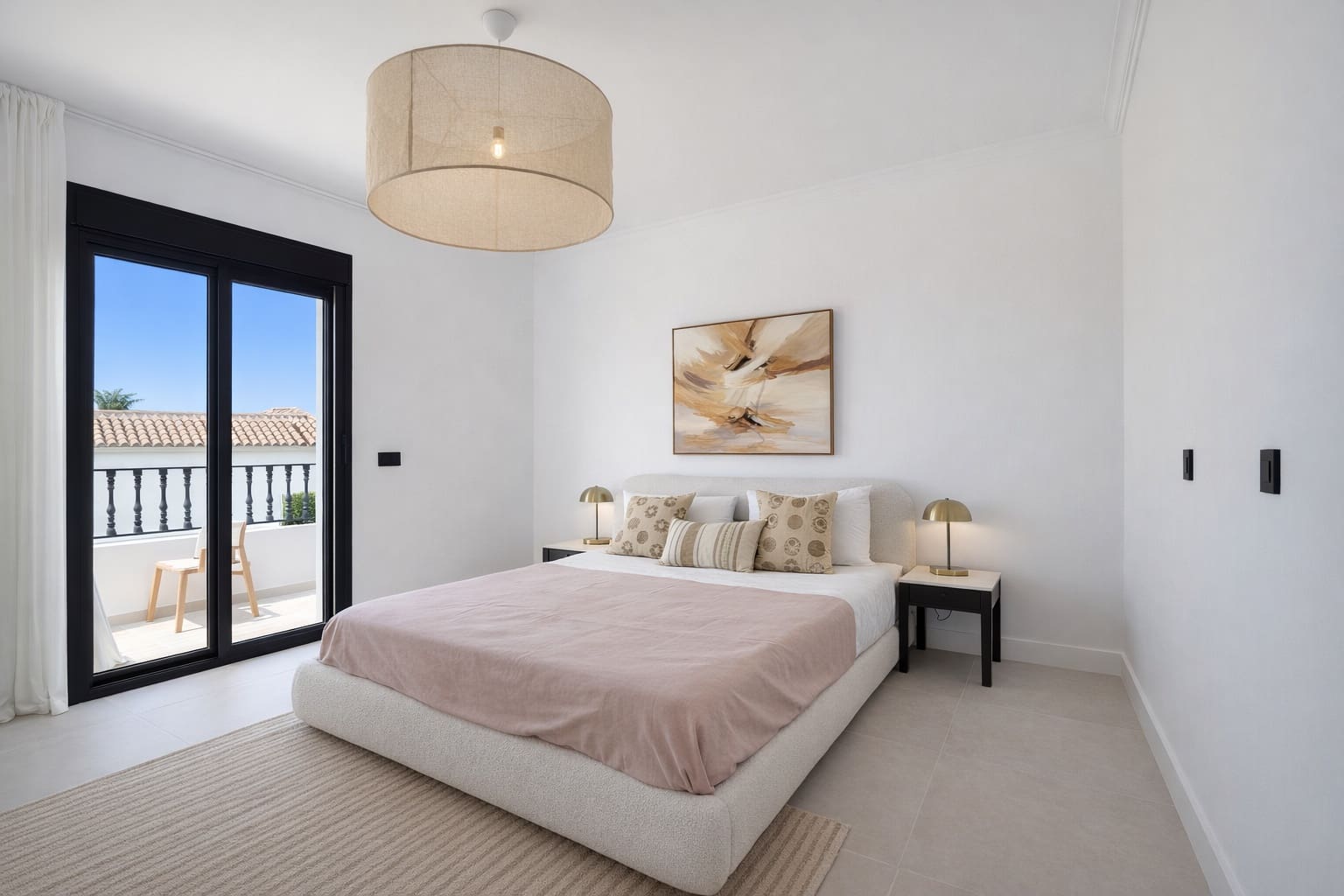 4 makuuhuone Huvila lomavuokrausta paikassa Marbella mukana uima-altaan 
autotalli - 10 000 € (Ref: 10006397)