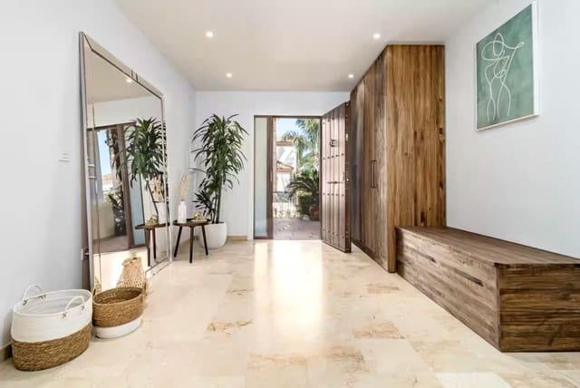 6 soverom Villa til leie i San Pedro de Alcantara, Marbella med svømmebasseng - € 7 500 (Ref: 10011209)