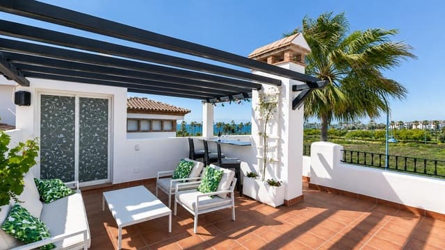 3 sypialnia Penthouse na kwatery wakacyjne w San Pedro de Alcantara, Marbella z basenem - 2 500 € (Ref: 10015295)