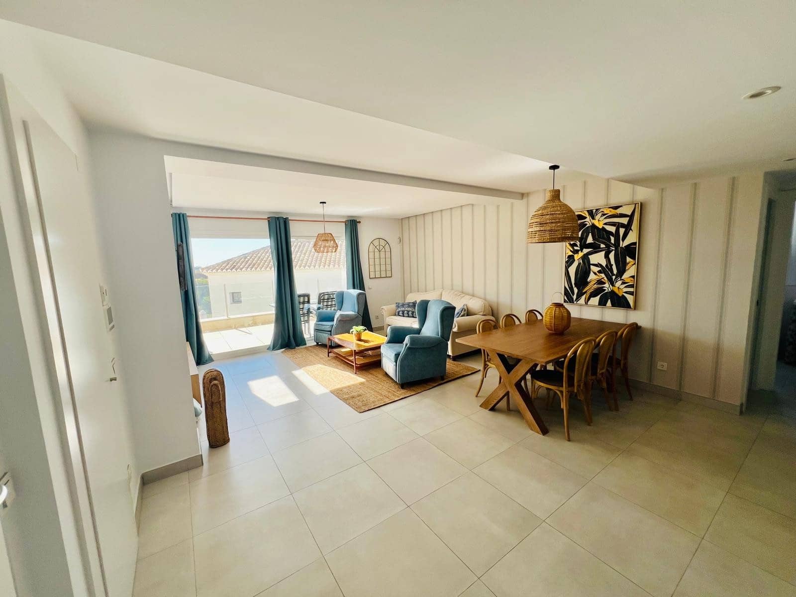 3 soveværelse Semi-Rækkehus til leje i Marbella med swimmingpool garage - € 3.500 (Ref: 10015296)