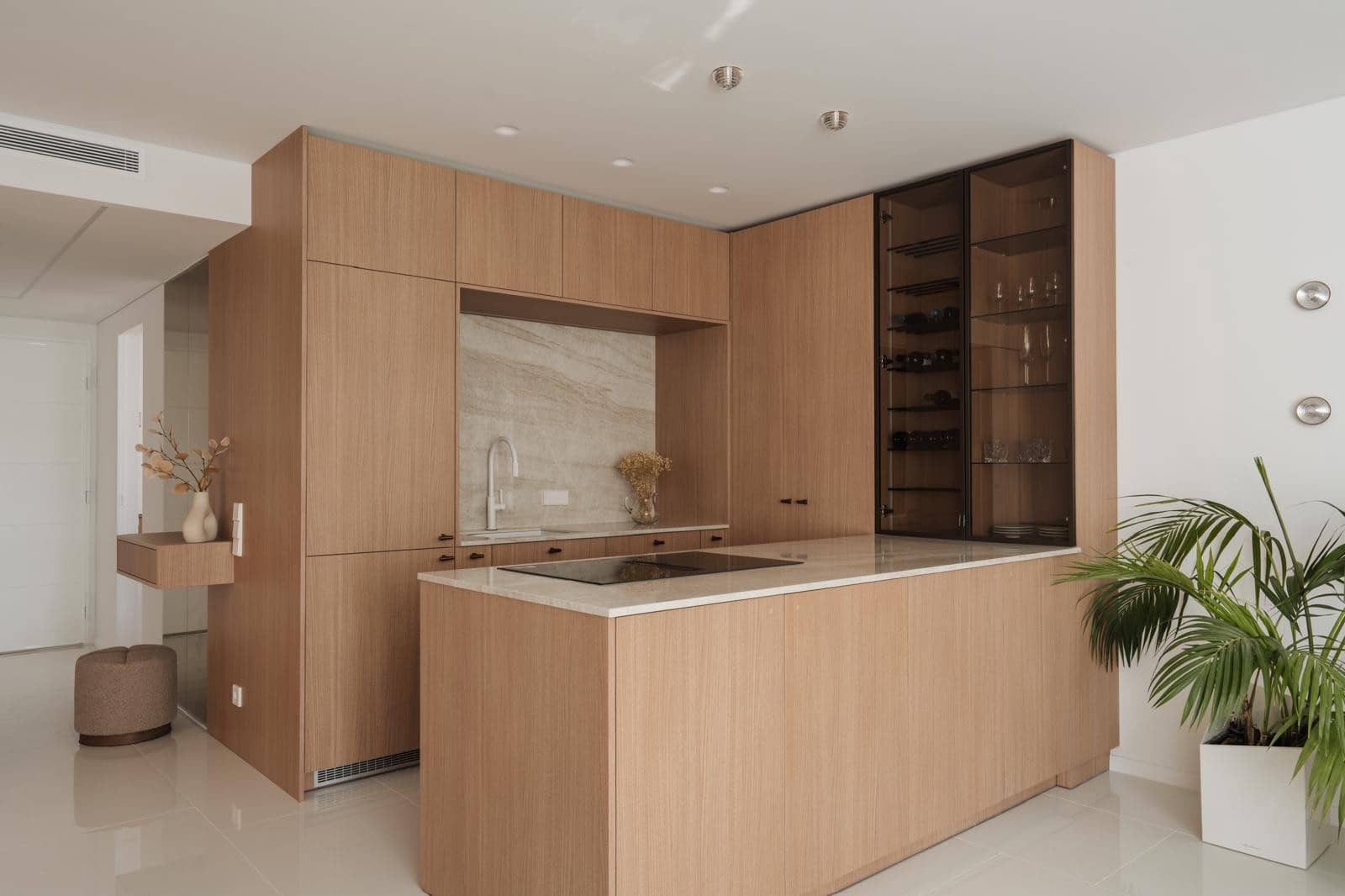 3 bedroom Apartment for sale in San Pedro de Alcantara with pool garage - € 1,495,000 (Ref: 10025400)