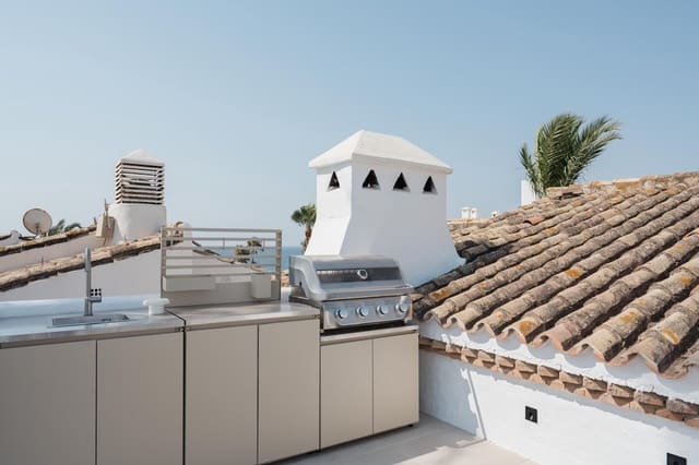 3 slaapkamer Appartement te koop in San Pedro de Alcantara, Marbella met zwembad garage - € 1.495.000 (Ref: 10025400)