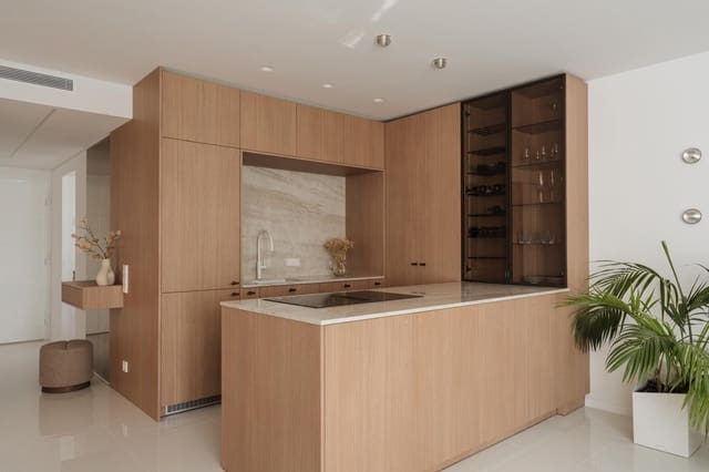 3 slaapkamer Appartement te koop in San Pedro de Alcantara, Marbella met zwembad garage - € 1.495.000 (Ref: 10025400)