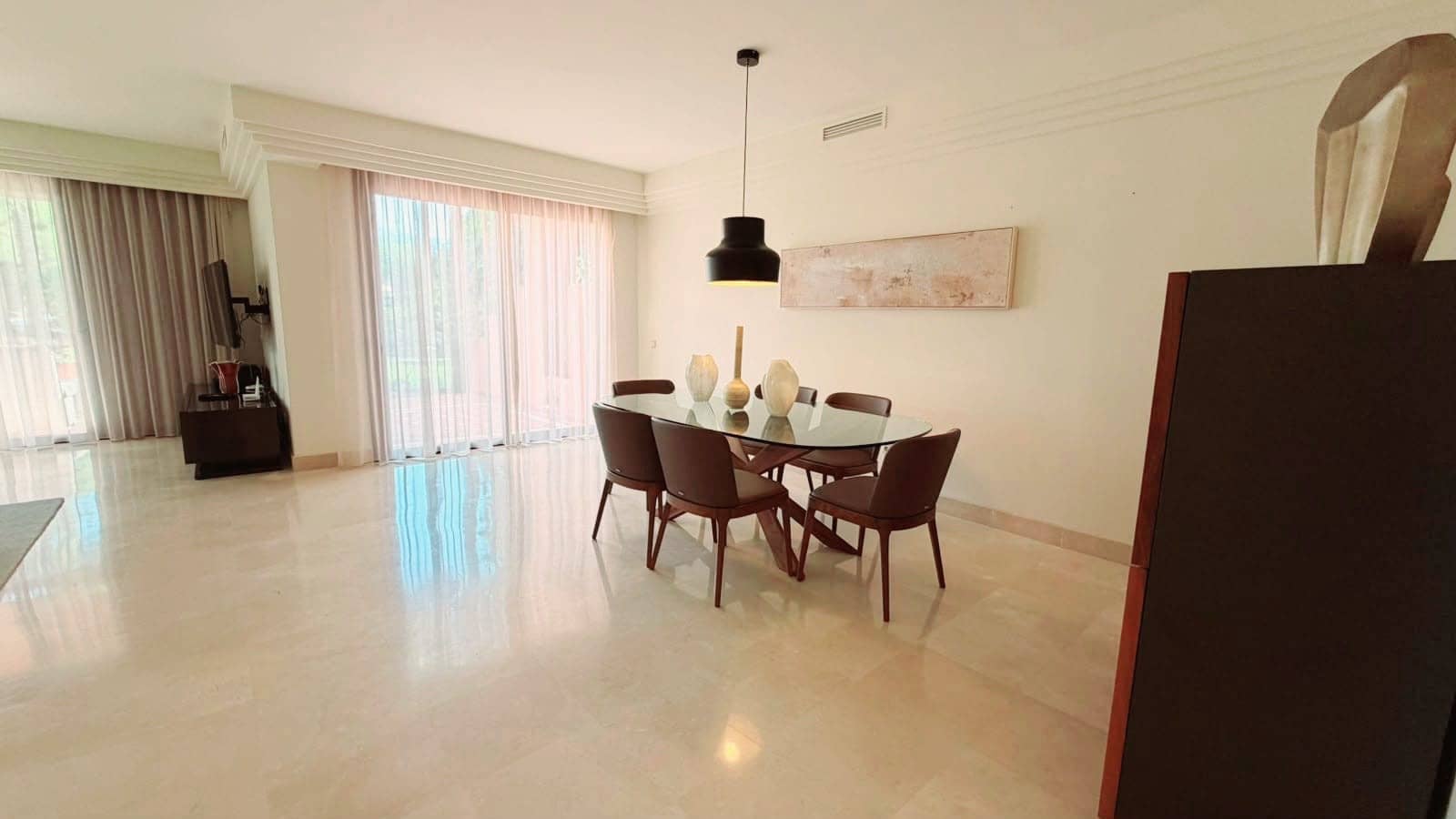 3 sovrum Lägenhet att hyra i Marbella med pool garage - 6 500 € (Ref: 10048973)