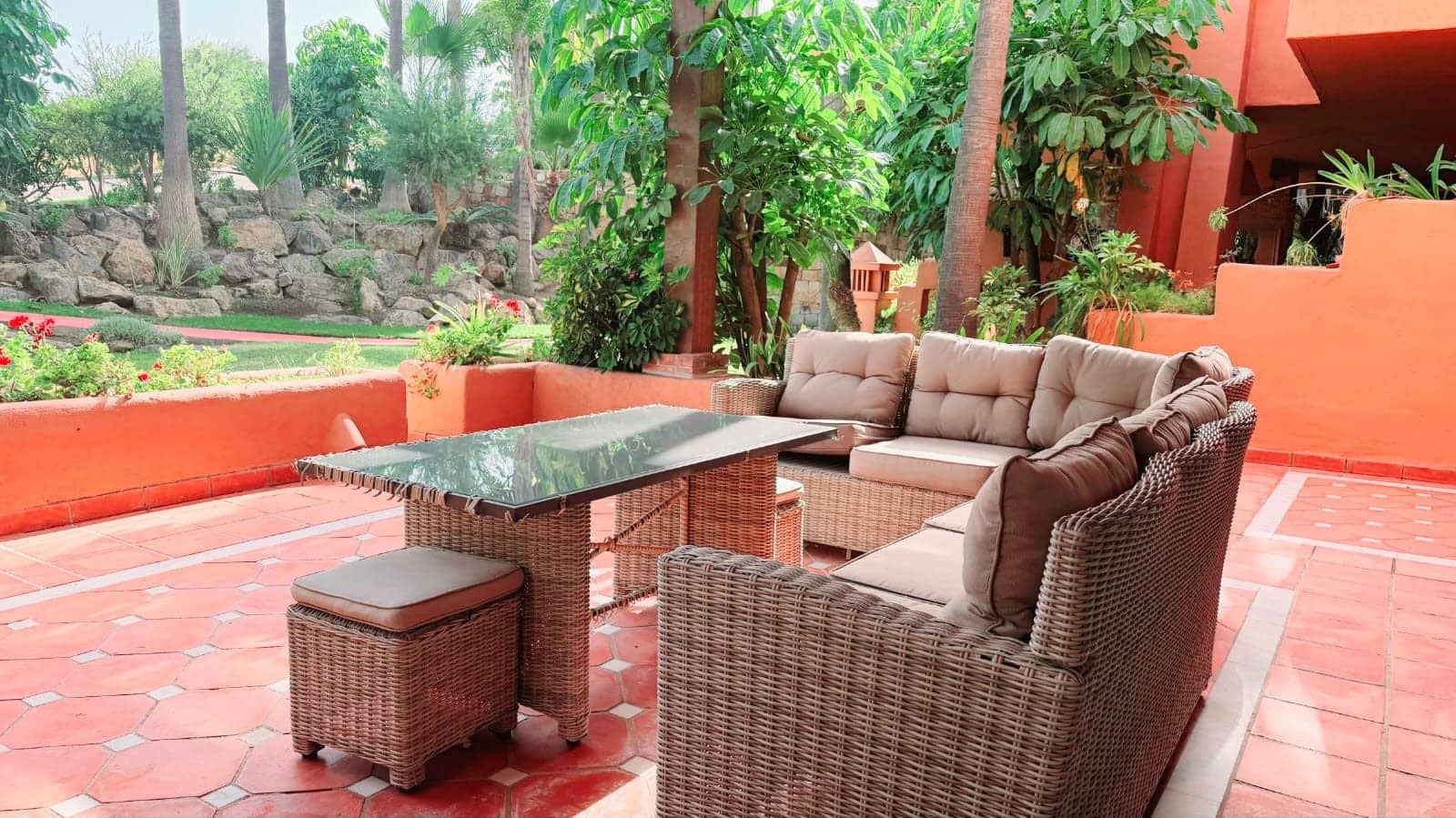 3 sovrum Lägenhet att hyra i Marbella med pool garage - 6 500 € (Ref: 10048973)
