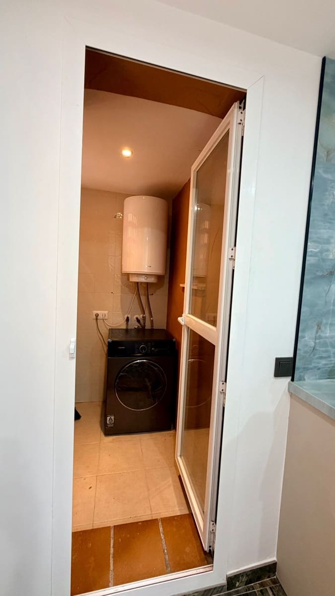Apartamento de 3 habitaciones en Marbella en alquiler con piscina garaje - 2.500 € (Ref: 10048974)