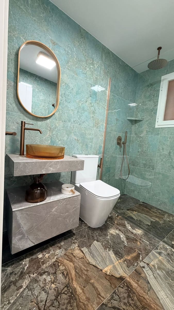 Apartamento de 3 habitaciones en Marbella en alquiler con piscina garaje - 2.500 € (Ref: 10048974)