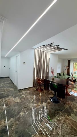 Apartamento de 3 habitaciones en Marbella en alquiler con piscina garaje - 2.500 € (Ref: 10048974)