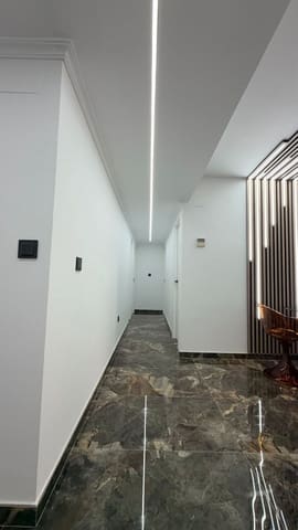 Apartamento de 3 habitaciones en Marbella en alquiler con piscina garaje - 2.500 € (Ref: 10048974)