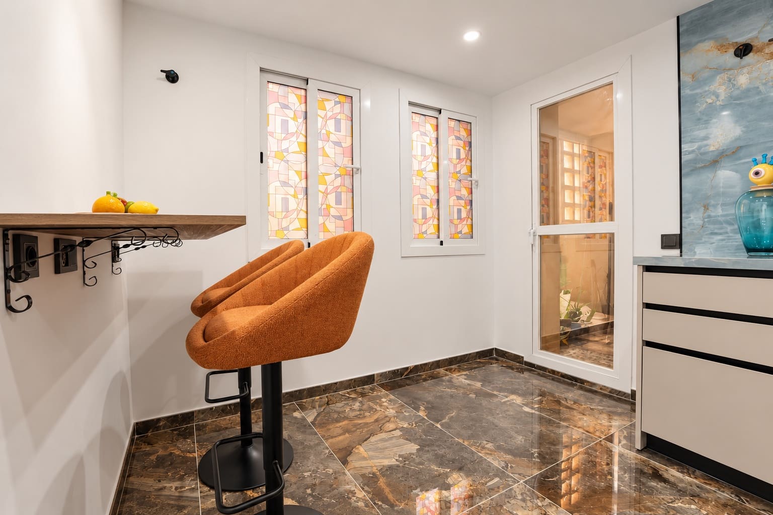 3 bedroom Apartment for rent in Marbella with pool garage - € 2,500 (Ref: 10048974)