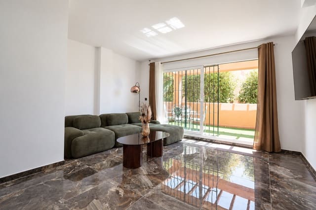 3 Zimmer Apartment zu vermieten in Marbella mit Pool Garage - 2.500 € (Ref: 10048974)