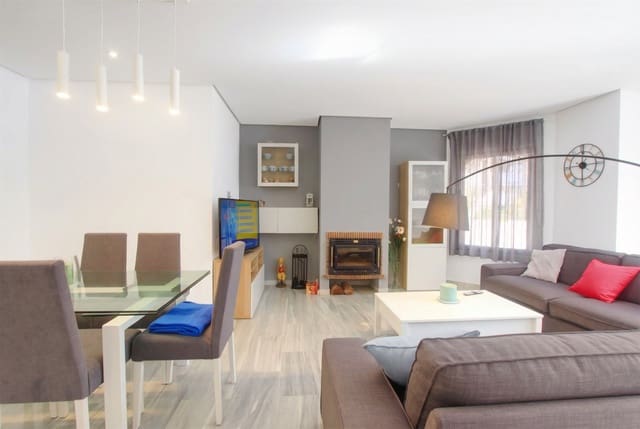 3 chambre Appartement à vendre à Santa María, Marbella avec piscine - 649 000 € (Ref: 10048975)