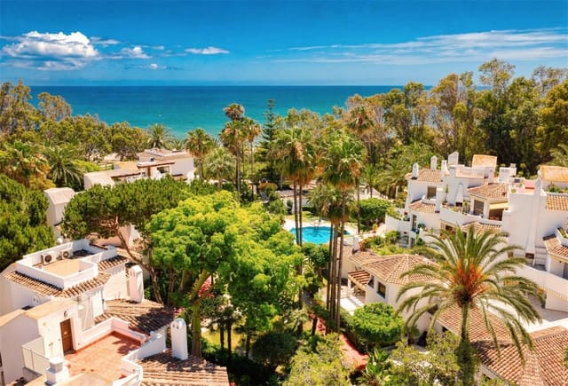 3 chambre Appartement à vendre à Santa María, Marbella avec piscine - 649 000 € (Ref: 10048975)
