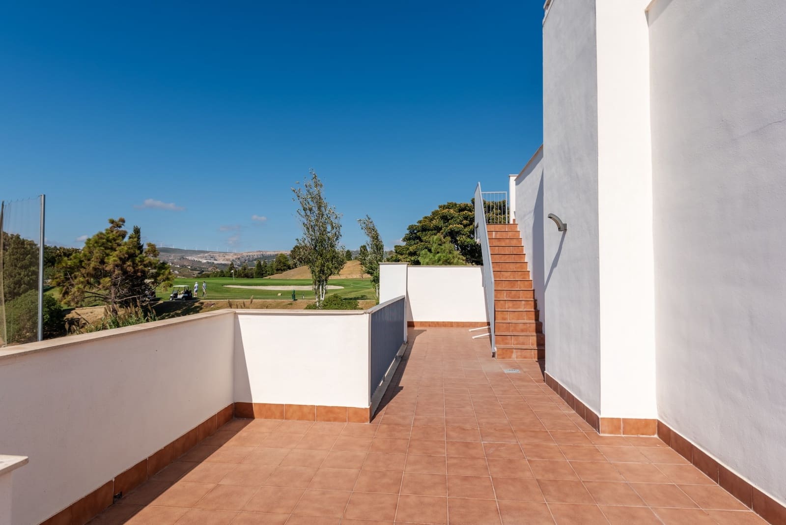 2 soveværelse Penthouse til salg i Casares med swimmingpool garage - € 399.000 (Ref: 10048976)